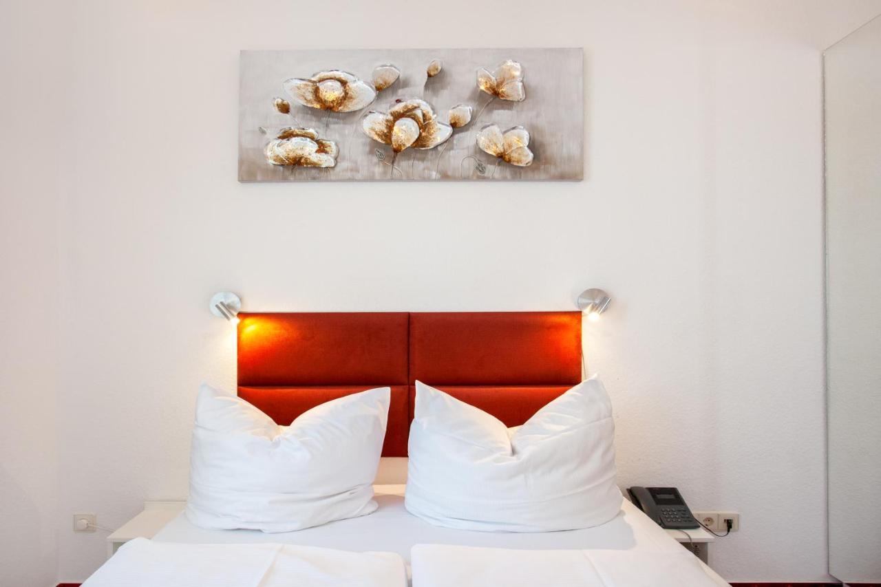 Relax Hotel & Spa Щутгарт Екстериор снимка